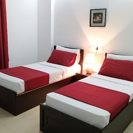 Azaiba Hotel Apartments Маскат Екстер'єр фото